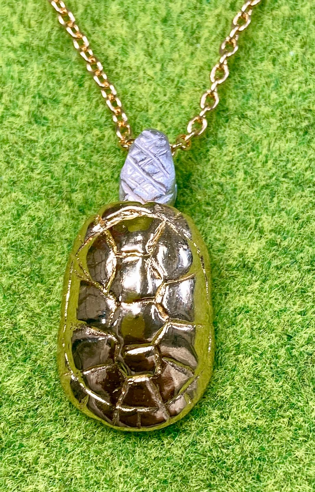 首振り亀ペンダント　k18メッキ仕様 | 2枚目